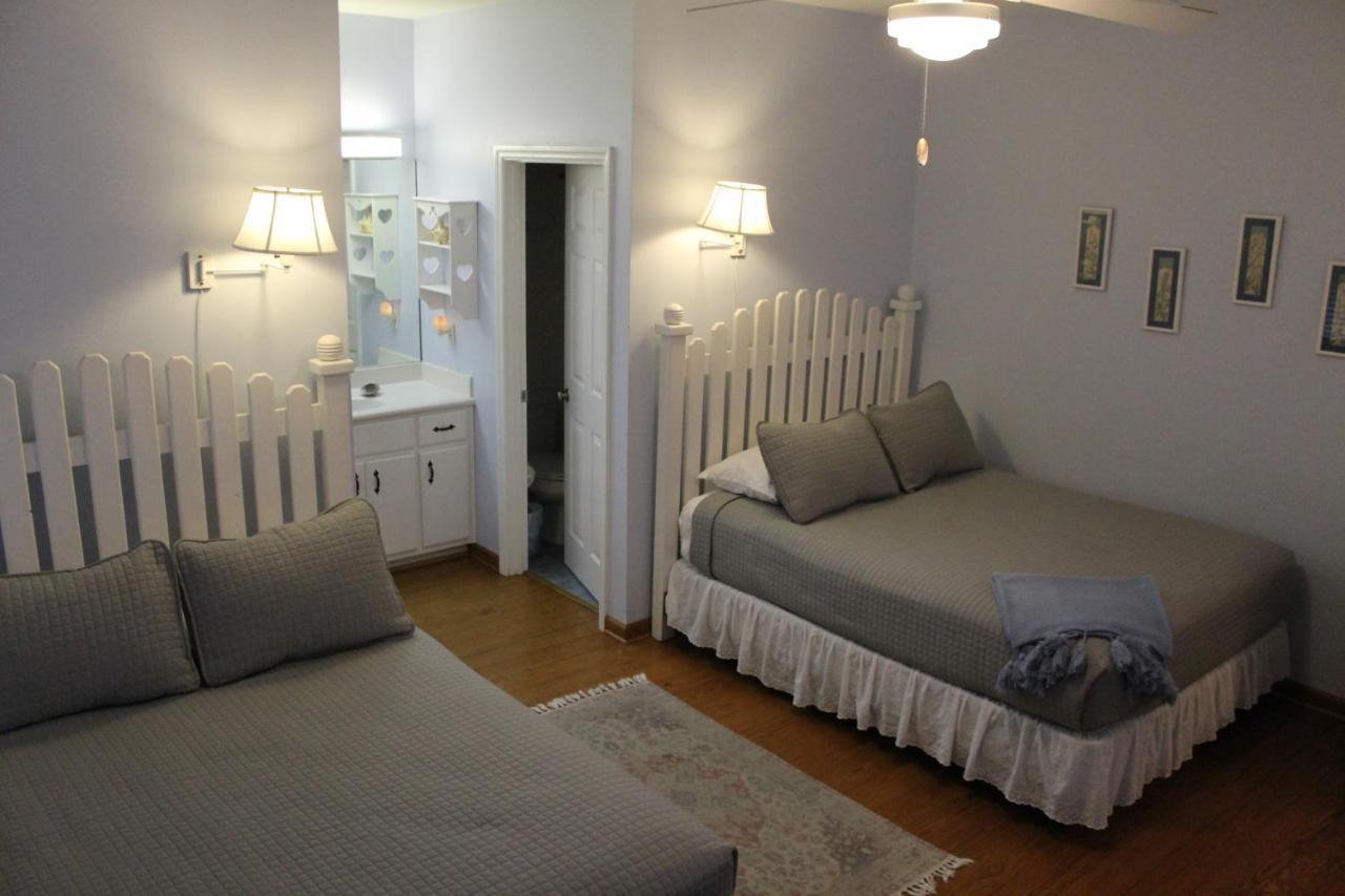 Indian Pass Turtle Beach Inn מראה חיצוני תמונה